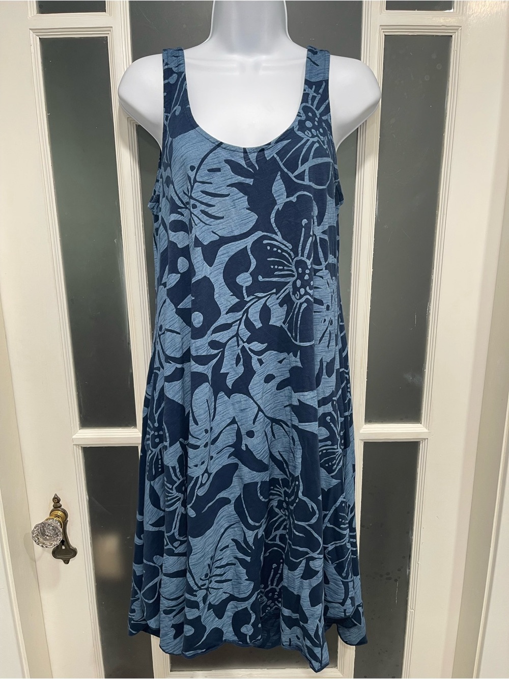 Blue Floral Scoop-Neck Midi Dress - Women's